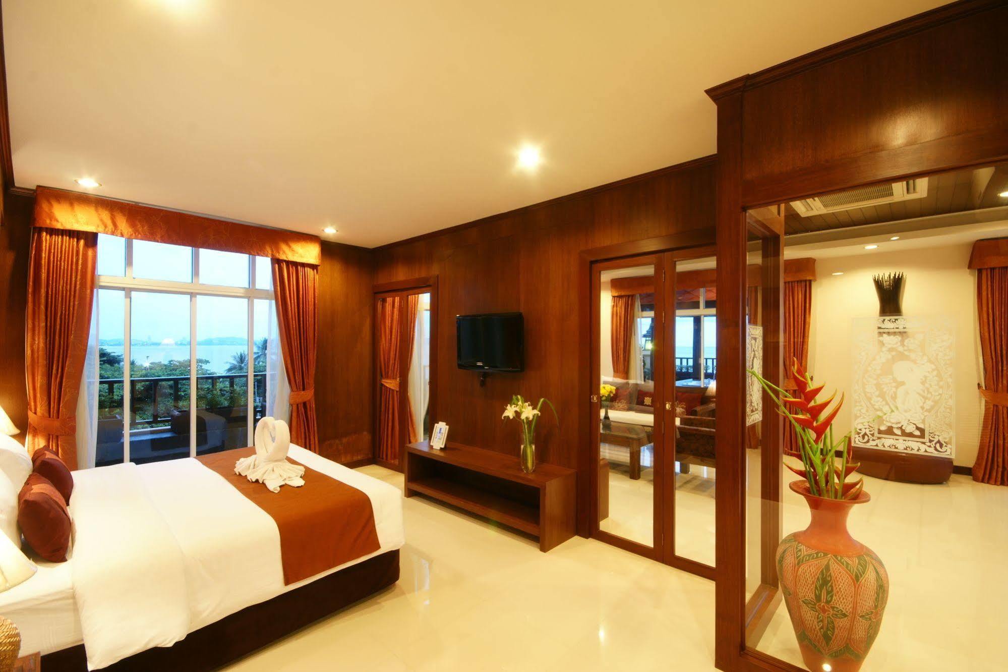 Seaside Jomtien Beach Pattaya Praia de Jomtien Exterior foto