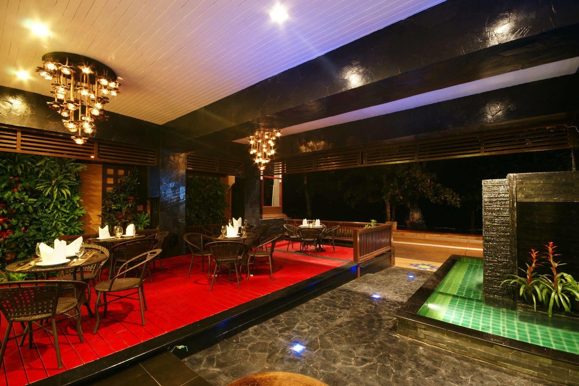 Seaside Jomtien Beach Pattaya Praia de Jomtien Exterior foto